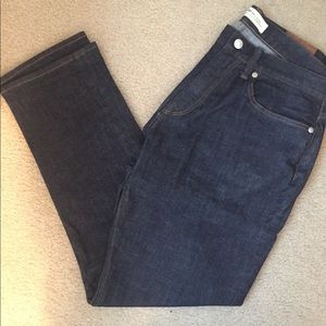 Men’s Gap Athletic Jean - Dark wash
